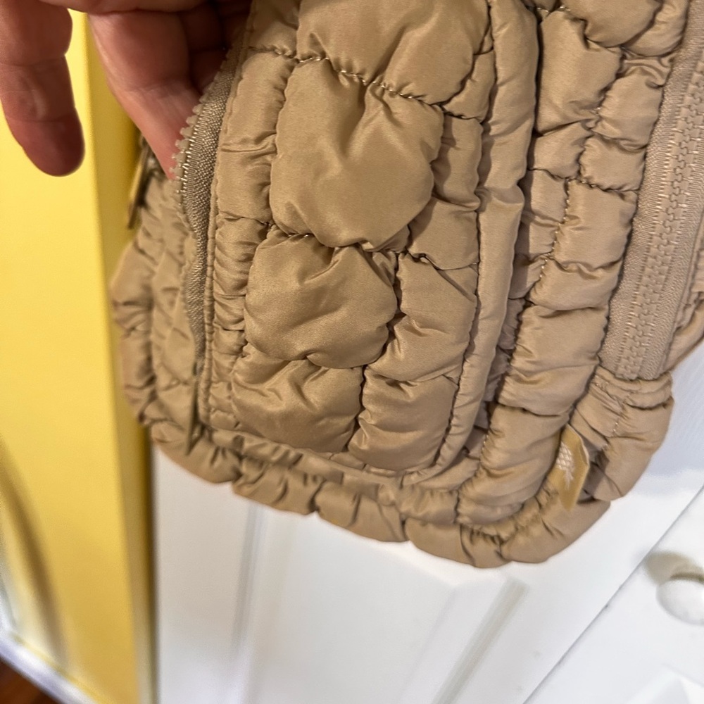 Chic Quilted Puffer Bag
